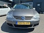 Volkswagen Golf 1.6 FSI Optive met trekhaak en nieuwe APK!