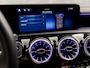 Mercedes-Benz CLA 180 AMG Sport Automaat (GROOT NAVI, LOGISCH NAP, CAMERA, LEDER, SPORTSTOELEN, GETINT GLAS, STOELVERWARMING, ELEK ACHTERKLEP, NIEUWSTAAT)