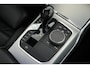 BMW 3-Serie Touring 330e 292pk M-Sport Leder Panoramadak Camera Stoelverwarming harman/kardon Navigatie