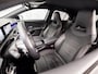 Mercedes-Benz A-klasse 180 AMG Line Automaat (FABRIEKSGARANTIE, APPLE CARPLAY, GROOT NAVI, SFEERVERLICHTING, CAMERA, KUIPSTOELEN, STOELVERWARMING, GETINT GLAS, NIEUWSTAAT)