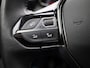 Peugeot 2008 1.2 PureTech Allure | Apple Carplay / Android Auto | Parkeersensoren | Climate Control | Trekhaak |