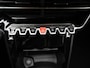 Peugeot 2008 1.2 PureTech Allure | Apple Carplay / Android Auto | Parkeersensoren | Climate Control | Trekhaak |