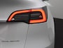 Tesla Model Y Long Range AWD 75 kWh | Automaat | Stoelverwarming | Panoramadak | Parkeersensoren | Achteruitrijcamera |