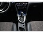 Toyota Yaris Cross 1.5 Hybrid Executive | Leder - Stof bekleding | Dodehoekherkening | Trekhaak | Parkeersensoren |