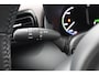 Toyota Yaris Cross 1.5 Hybrid Executive | Leder - Stof bekleding | Dodehoekherkening | Trekhaak | Parkeersensoren |