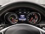 Mercedes-Benz A-klasse 180 AMG Night Edition Automaat (NAVIGATIE, LEDER/ALCANTARA, DIAMOND GRILL, STOELVERWARMING, GETINT GLAS, SPORTSTOELEN, CRUISE, LED KOPLAMPEN, NIEUWSTAAT)