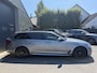 BMW 5-Serie Touring 520d Executive M-Sport | Camera | Harmon Kardon | Navigatie | Elektrische Achterklep | 19 Inch Lichtmetalen Velgen |