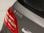 Mercedes-Benz B-klasse 200 AMG Sport 157Pk (GROOT NAVI, CLIMATE, CAMERA, HARMAN/KARDON, STOELVERWARMING, LEDEREN SPORTSTOELEN, HARMAN/KARDON, XENON, ZWART HEMEL, NIEUWSTAAT)