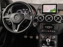 Mercedes-Benz B-klasse 200 200 Ambition 157Pk (GROOT NAVI, CLIMATE, CAMERA, HARMAN/KARDON, STOELVERWARMING, LEDEREN SPORTSTOELEN, HARMAN/KARDON, XENON, ZWART HEMEL, NIEUWSTAAT)