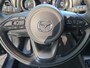 Mazda 2 Hybrid Toyota Yaris 1.5 | Navigatie via Apple Carplay | Stoel + stuurverwarming | Cruise Control | Parkeercamera | Licht metalen velgen
