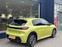 Peugeot 208 1.2 Hybrid GT Automaat | Nieuwe Auto | Meest Complete Uitvoering | 360 Graden Camera | Navigatie | Keyless Entry & Start | Full LED Verlichting | Climate Control | 17" Lichtmetalen Velgen | Parkeersensoren V+A | Dakspoiler Zwart |