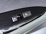 Kia Sportage 1.6 T-GDi Hybrid Dark Edition - Navigatie - Stoel-/stuurverwarming - Cruise Control - Climate Control - Fabrieksgarantie tot 08-2031