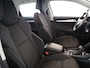 Skoda Karoq 1.5 TSI ACT Business Edition 150 pk Automaat (DSG) | Navigatie | Trekhaak (wegklapbaar) | Parkeersensoren achter | Adaptieve cruise control | Stoel/stuur verwarming |