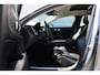 Volvo V60 2.0 T5 Momentum | Achteropkomend verkeer waarschuwing | Autonomous Emergency Braking | Bots herkenning en activatie | Bluetooth telefoonvoorbereiding | Cruise control | Business Pack Connect | Achteruitrijcamera | Voorstoelen verwarmd