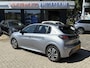 Peugeot 208 1.2 100PK Allure 5-drs **Luxe Allure met trekhaak, lichtmetalen velgen**