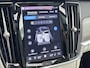 Volvo V90 T8 Recharge Ultimate Dark | 20" | Luchtvering | Geventileerd Nappa | Bowers & Wilkins | Stoelmassage | 360 Camera | Full LED | Head-Up | Panoramadak
