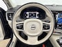 Volvo V90 T8 Recharge Ultimate Dark | 20" | Luchtvering | Geventileerd Nappa | Bowers & Wilkins | Stoelmassage | 360 Camera | Full LED | Head-Up | Panoramadak