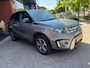 Suzuki Vitara 1.6 High Executive // SCHUIF-KANTELDAK // ADAPT. CRUISE // KEYLESS // CAMERA+SENSOREN // STOELVERWARMING //