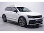 Volkswagen Tiguan 1.5 TSI ACT Highline Business R NAP 2e eigen. 2xR-Line Navigatie APPLE-Carplay 21"-lmv PDC v+a Panodak inparkeerhulp DAB ontvangst LED-verlichting stoelverwarming side-steps