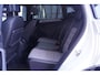 Volkswagen Tiguan 1.5 TSI ACT Highline Business R NAP 2e eigen. 2xR-Line Navigatie APPLE-Carplay 21"-lmv PDC v+a Panodak inparkeerhulp DAB ontvangst LED-verlichting stoelverwarming side-steps
