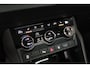 Skoda Karoq 1.5 TSI ACT Business Edition Plus Trekhaak, ACC, Camera, DAB, Apple Carplay/Android Auto