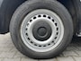Volkswagen Transporter Kombi 2.0 TDI DSG Automaat 140 pk L1H1 BTW en BPM vrij Airco Cruise control Trekhaak PDC 1e eigenaar Marge Euro 5 Personenbus Kombi Combi Tourer Groepsvervoer Ideaal voor ombouw naar Camper