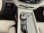 Volvo XC60 T8 Recharge Ultimate Dark | 19" Allseason | Luchtvering |  Geventileerd Nappa | Stoelmassage | Harman Kardon | Trekhaak | Panoramadak | 360 Camera | Getint & Gelaagd Glas