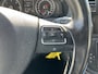 Volkswagen Transporter Kombi 2.0 TDI DSG Automaat 140 pk L2H1 BPM/ BTW vrij Airco Cruise control Trekhaak Automaat Verlengde uitvoering Marge 1 eigenaar Personenvervoer  Personenbus Groepsvervoer Ex overheid Ideaal voor ombouw naar Camper