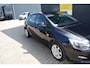 Opel Astra 1.4 Turbo Business+
