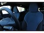 Volvo EX30 Single Motor Extended Range Plus 69 kWh | Apple Carplay/ Android Auto | Elektrisch verstelbare voorstoelen | Voorstoelen verwarmd | Stuurwiel verwarmd | Electronic climate control | 19" Lichtmetalen velgen | Parkeersensoren voor + achter | Warmtepomp |
