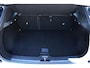 Volvo EX30 Single Motor Extended Range Plus 69 kWh | Apple Carplay/ Android Auto | Elektrisch verstelbare voorstoelen | Voorstoelen verwarmd | Stuurwiel verwarmd | Electronic climate control | 19" Lichtmetalen velgen | Parkeersensoren voor + achter | Warmtepomp |