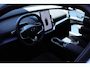 Volvo EX30 Single Motor Extended Range Plus 69 kWh | Apple Carplay/ Android Auto | Elektrisch verstelbare voorstoelen | Voorstoelen verwarmd | Stuurwiel verwarmd | Electronic climate control | 19" Lichtmetalen velgen | Parkeersensoren voor + achter | Warmtepomp |