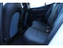 Volvo EX30 Single Motor Extended Range Plus 69 kWh | Apple Carplay/ Android Auto | Elektrisch verstelbare voorstoelen | Voorstoelen verwarmd | Stuurwiel verwarmd | Electronic climate control | 19" Lichtmetalen velgen | Parkeersensoren voor + achter | Warmtepomp |