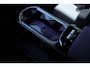 Volvo EX30 Single Motor Extended Range Plus 69 kWh | Apple Carplay/ Android Auto | Elektrisch verstelbare voorstoelen | Voorstoelen verwarmd | Stuurwiel verwarmd | Electronic climate control | 19" Lichtmetalen velgen | Parkeersensoren voor + achter | Warmtepomp |