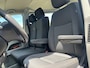 Volkswagen Transporter Kombi 2.0 TDI L1H1 9 zitplaatsen Airco Parkeerhulp sensoren achter Cruise control Personenbus Kombi Combi Groepsvervoer Taxi