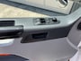 Volkswagen Transporter Kombi 2.0 TDI L1H1 9 zitplaatsen Airco Parkeerhulp sensoren achter Cruise control Personenbus Kombi Combi Groepsvervoer Taxi