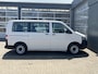 Volkswagen Transporter Kombi 2.0 TDI L1H1 9 zitplaatsen Airco Parkeerhulp sensoren achter Cruise control Personenbus Kombi Combi Groepsvervoer Taxi