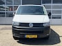 Volkswagen Transporter Kombi 2.0 TDI L1H1 9 zitplaatsen Airco Parkeerhulp sensoren achter Cruise control Personenbus Kombi Combi Groepsvervoer Taxi