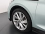 Skoda Enyaq iV 60 First Edition SOH 92% 3-Zone Ecc Adap.Cruise Stoel+Stuurverwarming Elek.Stoel+Memory Camera Apple Camera Android Auto Navi Pdc Keyless advanced Led Matrix Blind Spot Warning Lmv Privacy Glas Lane Assist DAB P-Assist GSM Draadloos laden Dealeronderhouden Origineel Nederlandse Auto