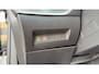 Peugeot e-2008 EV GT Pack 50 kWh | Panorama Dak | Stoelverwarming Voor | Adaptieve Cruise Control | Achteruitrijd Camera | Adaptieve Lane Assist | Keyless Entry | Achteruitrijcamera | Cruise control adaptief met Stop&Go en stuurhulp | Dodehoekdetectie met correctie