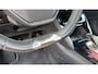Peugeot e-2008 EV GT Pack 50 kWh | Panorama Dak | Stoelverwarming Voor | Adaptieve Cruise Control | Achteruitrijd Camera | Adaptieve Lane Assist | Keyless Entry | Achteruitrijcamera | Cruise control adaptief met Stop&Go en stuurhulp | Dodehoekdetectie met correctie