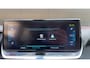 Peugeot e-2008 EV GT Pack 50 kWh | Panorama Dak | Stoelverwarming Voor | Adaptieve Cruise Control | Achteruitrijd Camera | Adaptieve Lane Assist | Keyless Entry | Achteruitrijcamera | Cruise control adaptief met Stop&Go en stuurhulp | Dodehoekdetectie met correctie
