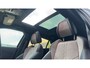 Peugeot e-2008 EV GT Pack 50 kWh | Panorama Dak | Stoelverwarming Voor | Adaptieve Cruise Control | Achteruitrijd Camera | Adaptieve Lane Assist | Keyless Entry | Achteruitrijcamera | Cruise control adaptief met Stop&Go en stuurhulp | Dodehoekdetectie met correctie