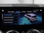Mercedes-Benz GLB 200 Luxury Line | Panoramadak | Leder | Adaptive cruise | Camera | Park assist | Carplay | Sfeerverlichting | Full LED | Stoelverwarming | Navigatie |