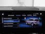 Mercedes-Benz GLB 200 Luxury Line | Panoramadak | Leder | Adaptive cruise | Camera | Park assist | Carplay | Sfeerverlichting | Full LED | Stoelverwarming | Navigatie |