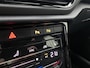 Volkswagen T-Roc 1.5 TSI R-Line | Apple carplay | 3 x R-line | Navi | IQ licht | Stoelverwarming | Black line | 18 inch | ACC