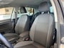 Volkswagen Golf 1.5 TSI Highline,Automaat,Navigatie,Parkeerassistent,Climate&Cruisecontrol Adaptief,Spraakbediening,Comfortstoelen met Stoelverwarming,V&A Sensoren,16 Inch Lmv