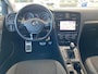 Volkswagen Golf 1.5 TSI Highline,Automaat,Navigatie,Parkeerassistent,Climate&Cruisecontrol Adaptief,Spraakbediening,Comfortstoelen met Stoelverwarming,V&A Sensoren,16 Inch Lmv
