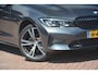 BMW 3-Serie Touring 320i Executive Edition Nederlandse auto 137816 NAP SHADOW LINE nette auto breedset half leren bekleding led navigatie ecc parkeersensoren getinte ramen zwarte raamlijsten
