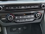 Kia Niro Hybrid 1.6 GDi PHEV ExecutiveLine / SOH 92% / Dealer onderhouden / Fabrieksgarantie tot 04-2028 / Trekhaak vast / JBL Audio Systeem / Trekgewicht 1300 kg / Stuur- Stoel & Achterbank verwarming / Achteruitrijcamera / Stoelventilatie / Adaptief cruise control /
